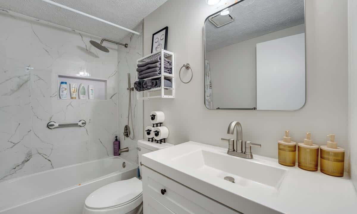 Photo of Bathroom in Hanover