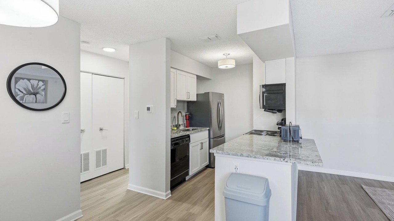 Photo of Kitchen in Hurstbourne Acres