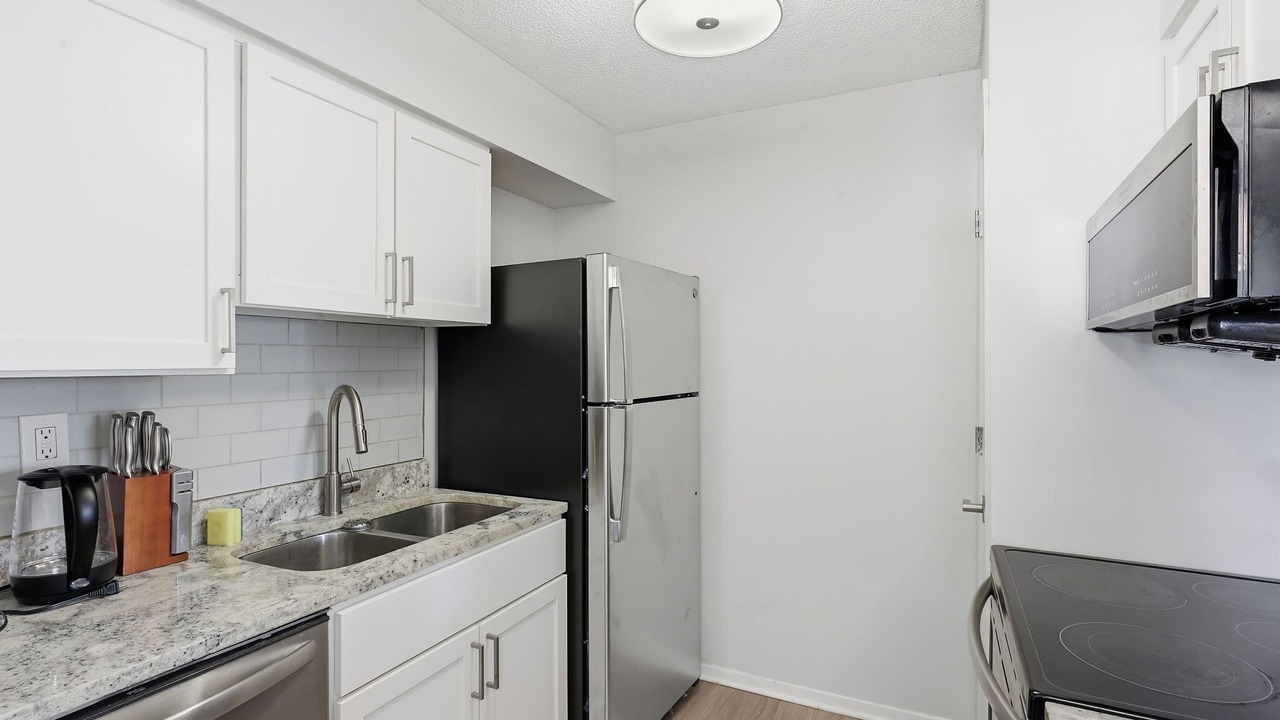 Photo of Kitchen in Hurstbourne Acres