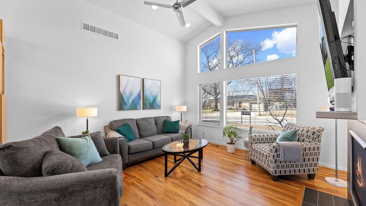 Photo of Livingroom in Riverside