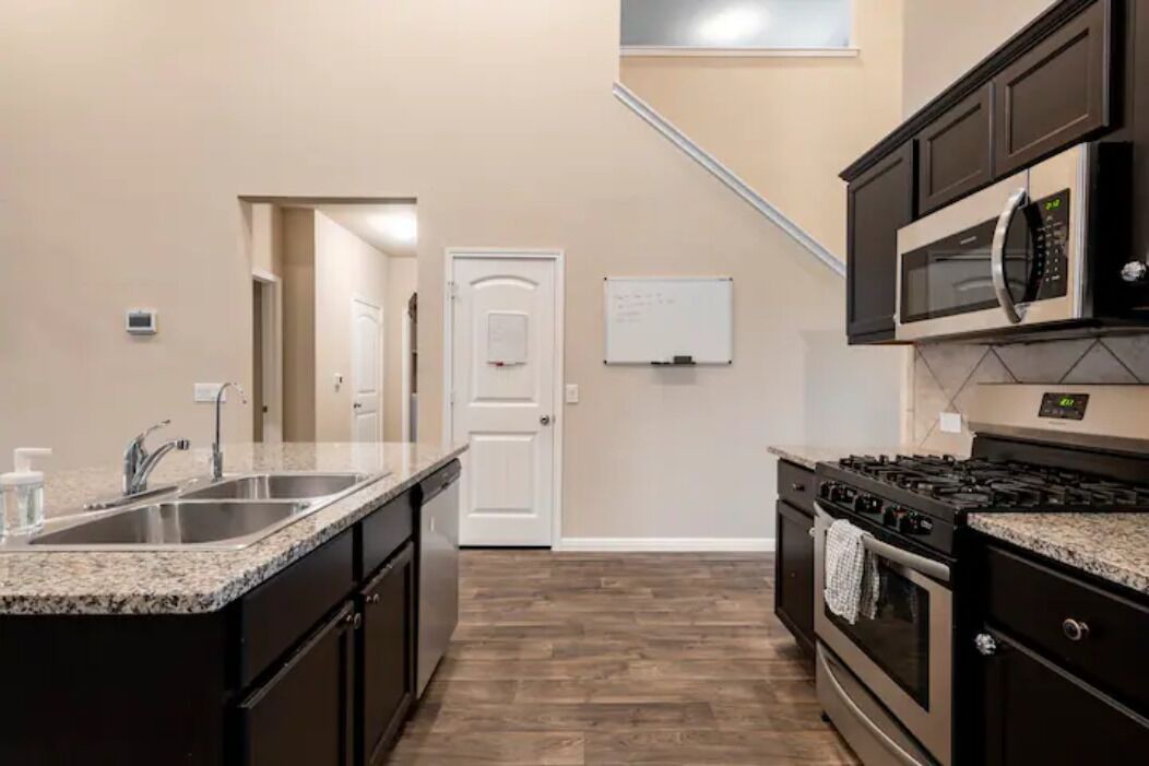 Photo of Kitchen in Pioneer Crossing