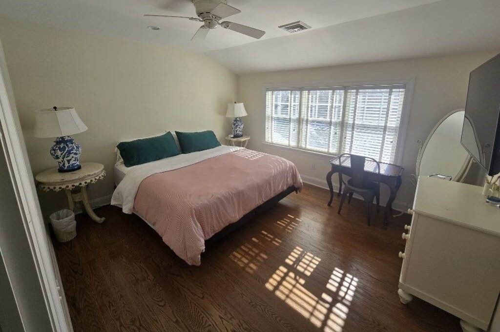 Photo of Bedroom in Southampton