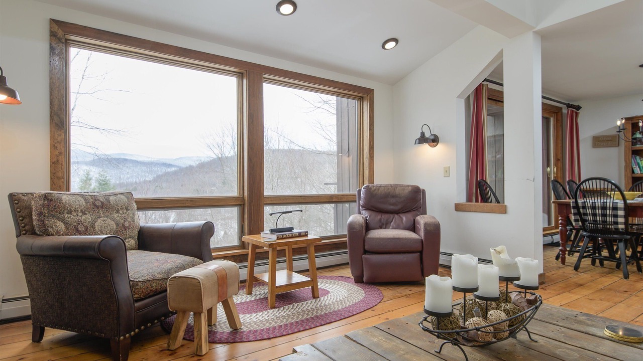 Photo of Livingroom in Plymouth