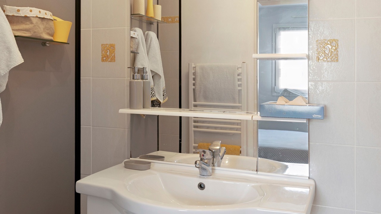 Photo of Bathroom in Saint-Marc-sur-Mer