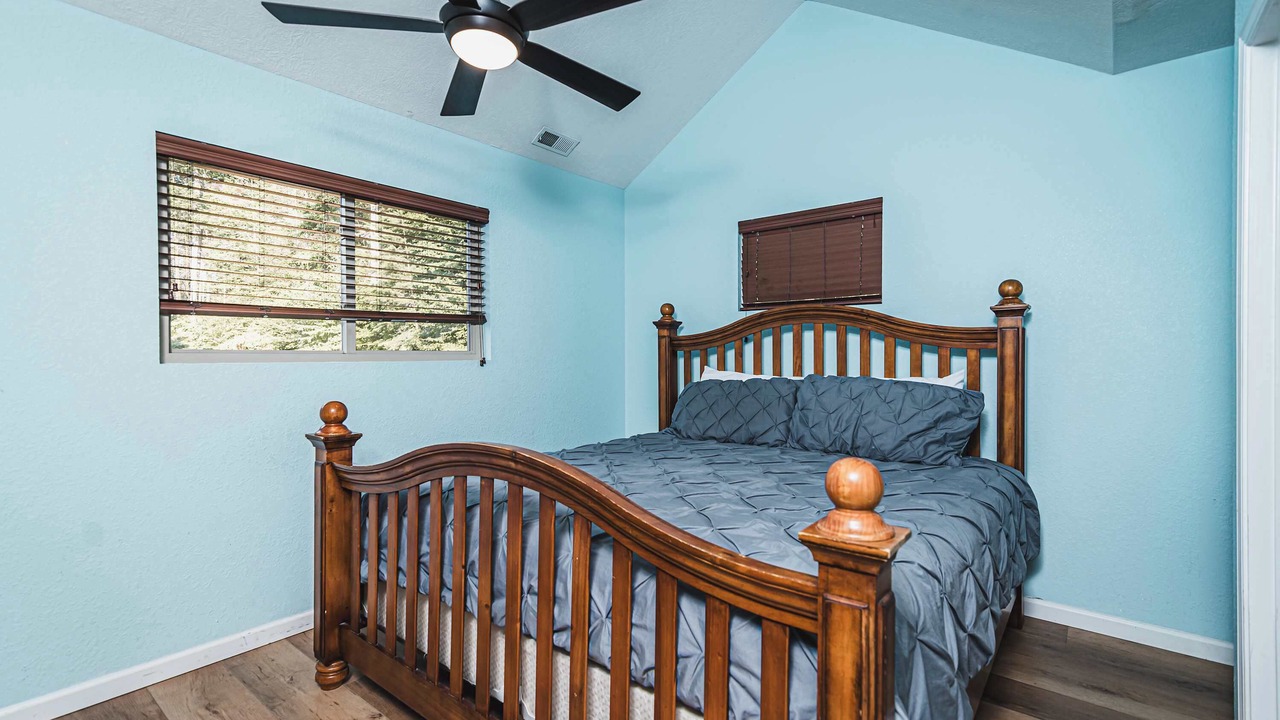 Photo of Bedroom in Lakeside Estates