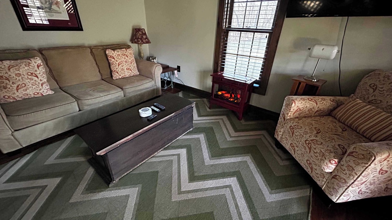 Photo of Livingroom in Rogers