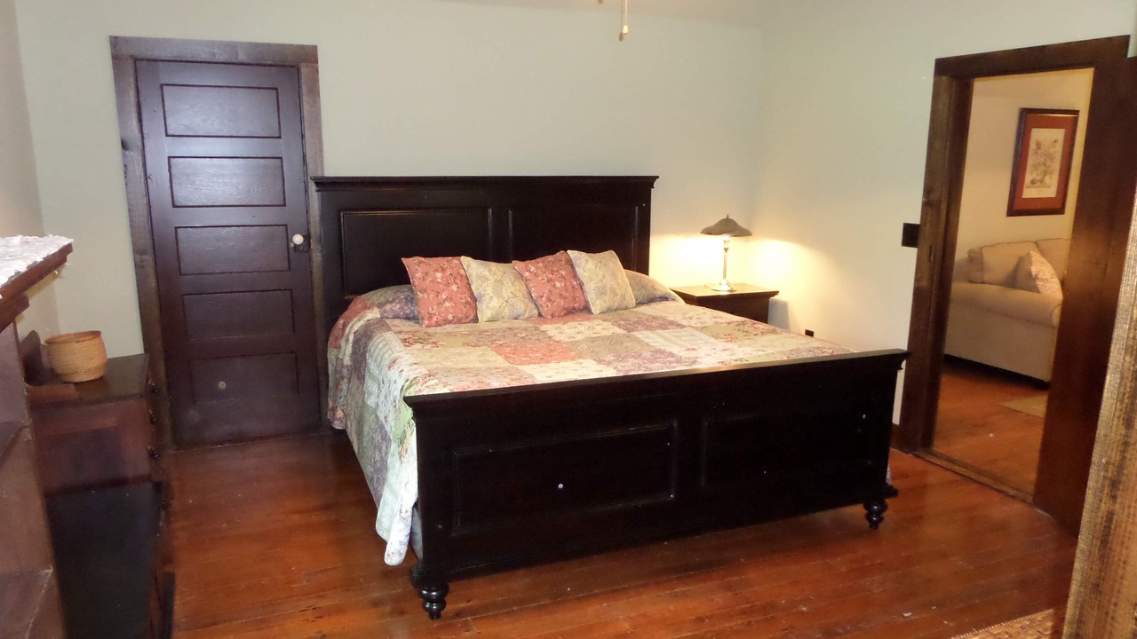 Photo of Bedroom in Rogers