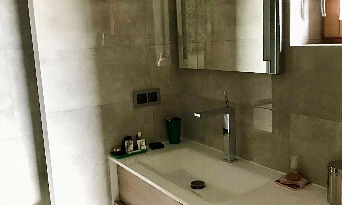 Photo of Bathroom in Revest-Saint-Martin