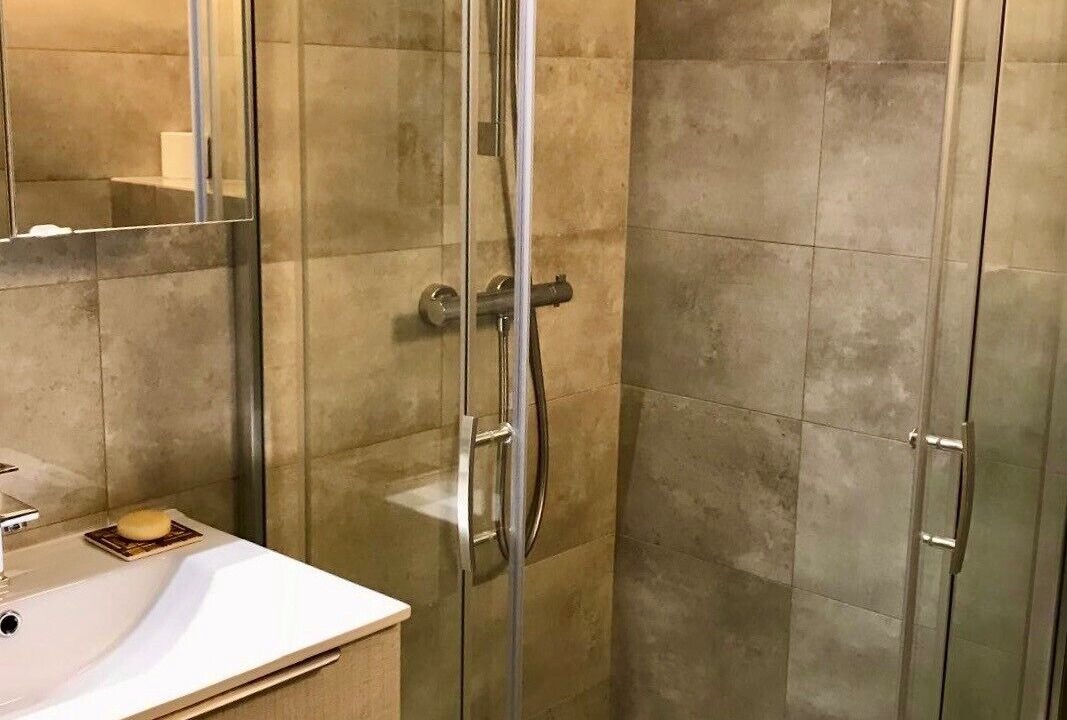 Photo of Bathroom in Revest-Saint-Martin