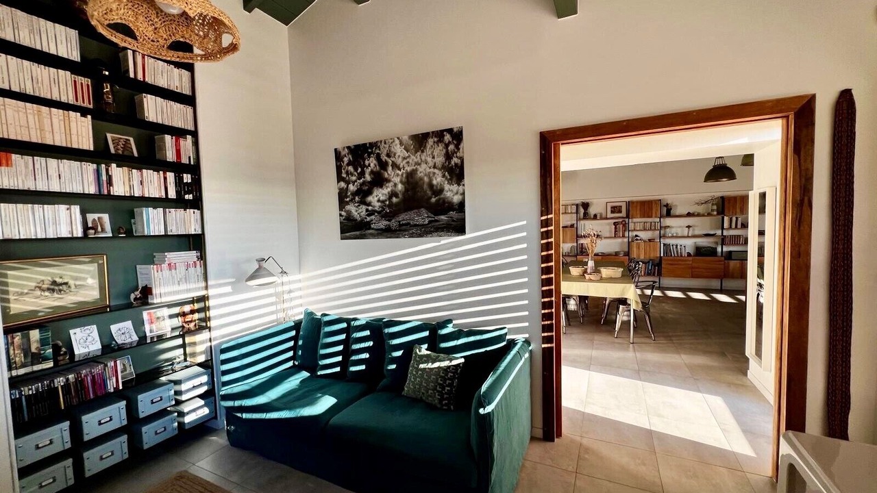 Photo of Livingroom in Revest-Saint-Martin