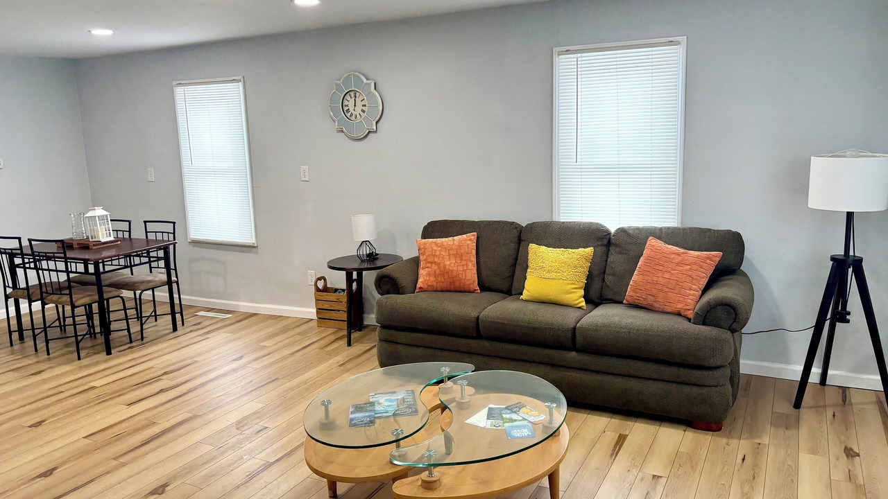 Photo of Livingroom in Muncie