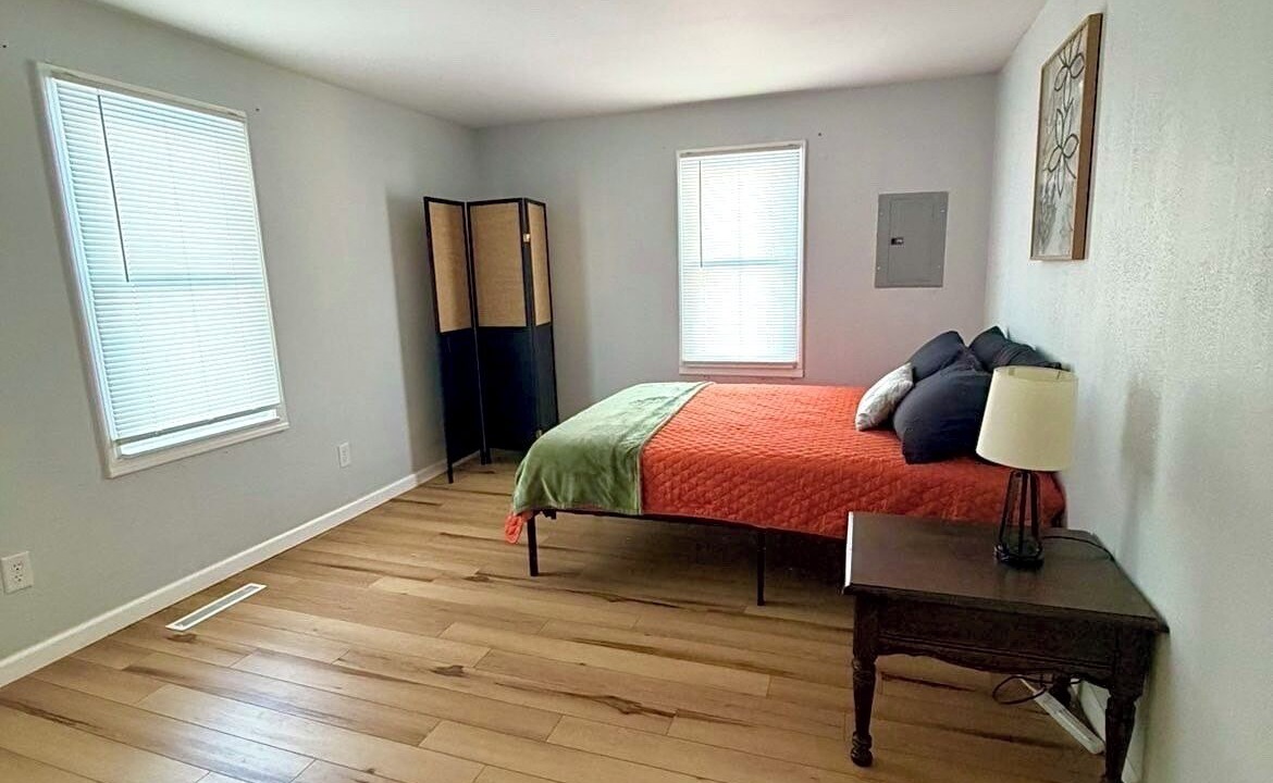 Photo of Bedroom in Muncie