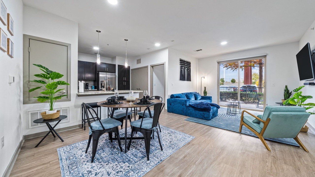 Photo of Livingroom in North Burnet