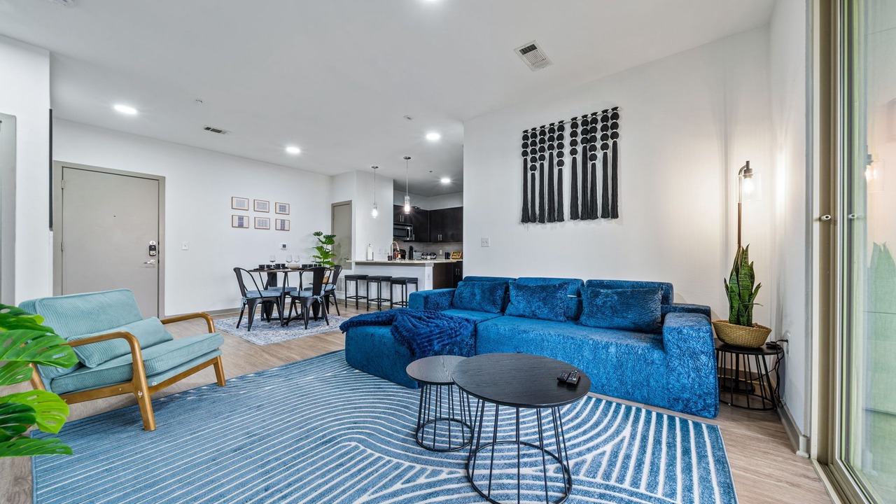 Photo of Livingroom in North Burnet