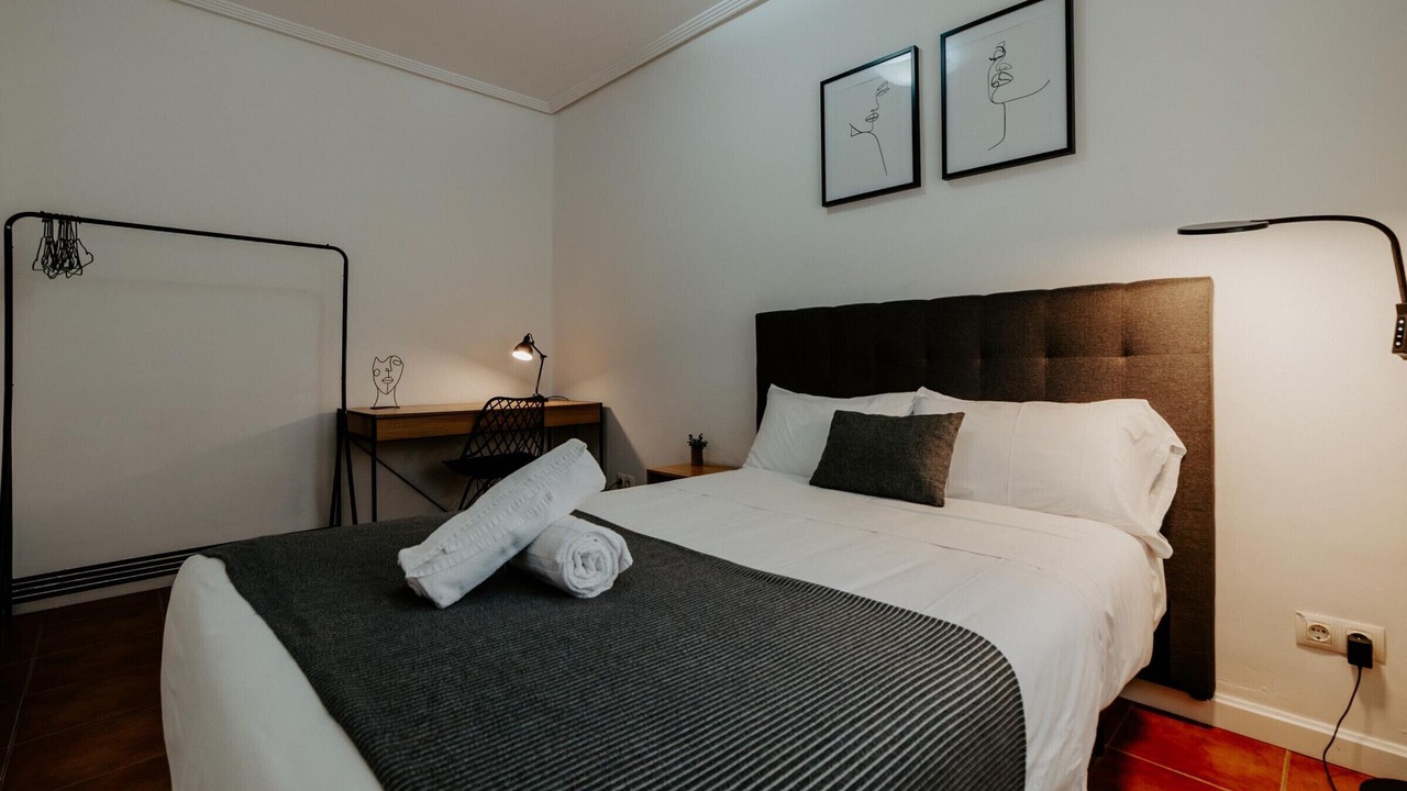 Photo of Bedroom in Logrono