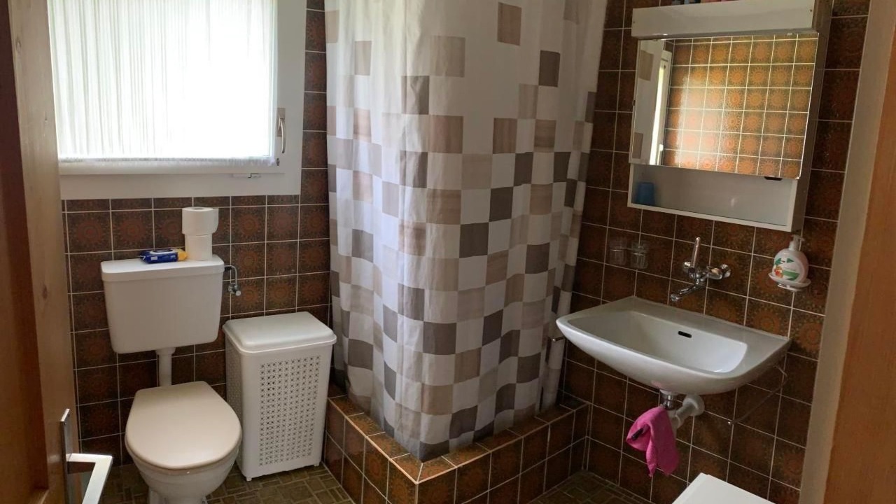Photo of Bathroom in Lungern