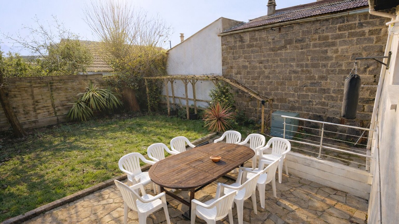 Photo of Outdoor in Saint-Denis