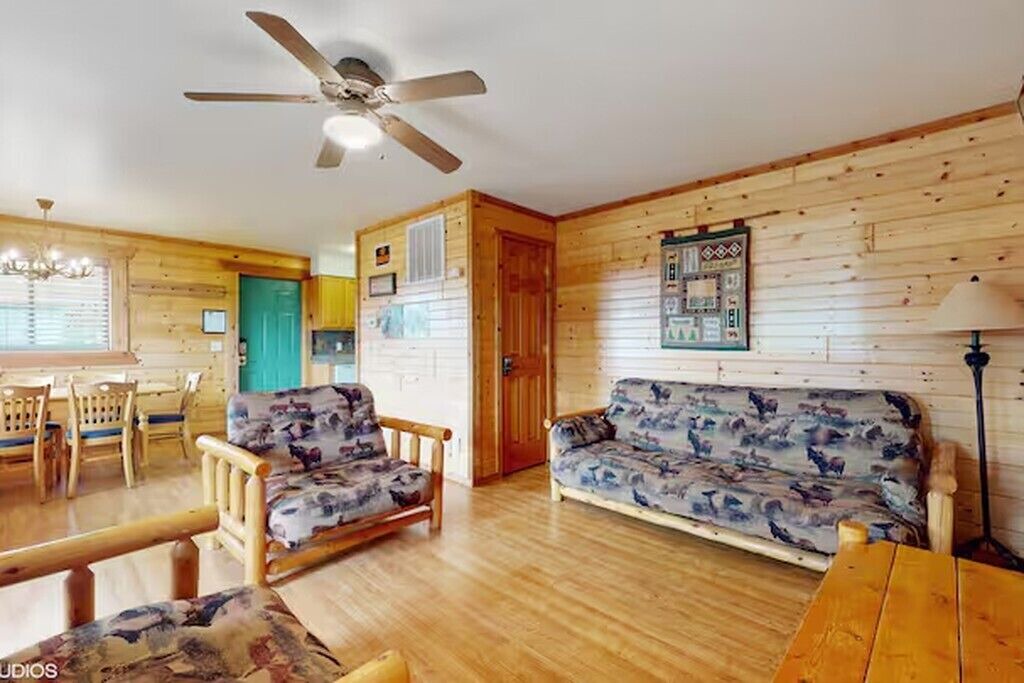 Photo of Livingroom in Warrens