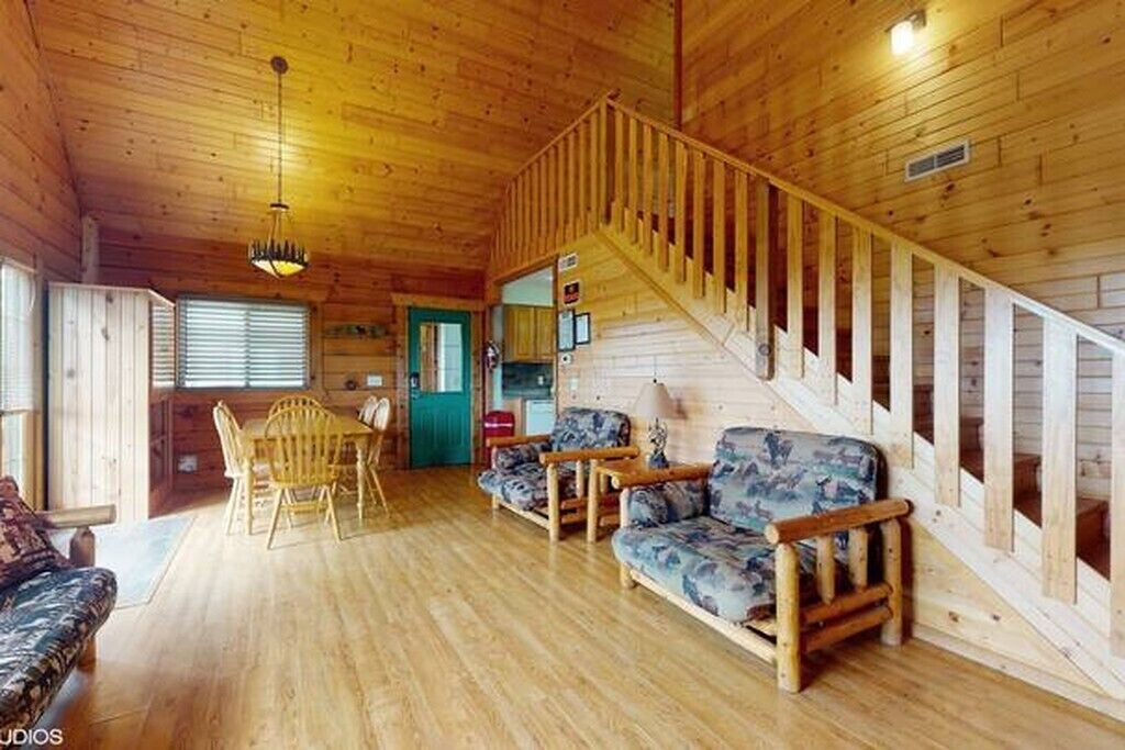 Photo of Livingroom in Warrens
