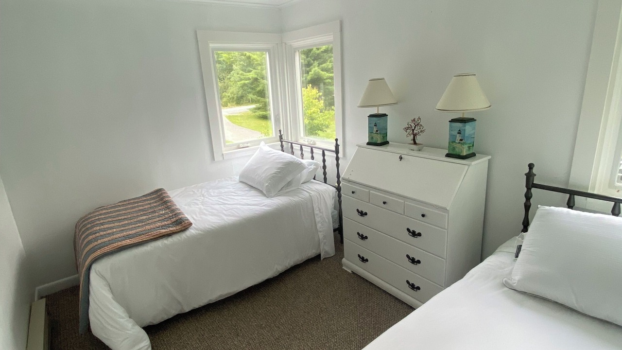 Photo of Bedroom in Marlboro