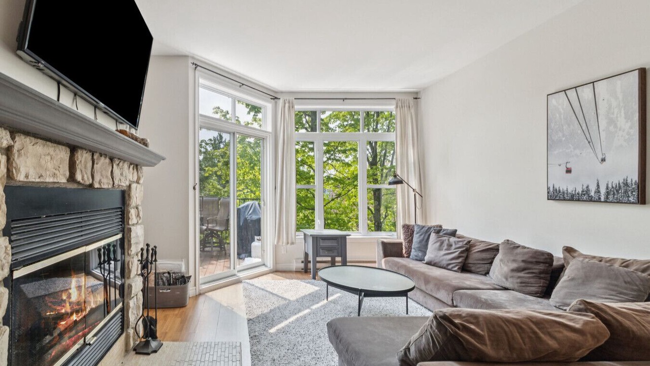 Photo of Livingroom in Mont-Tremblant