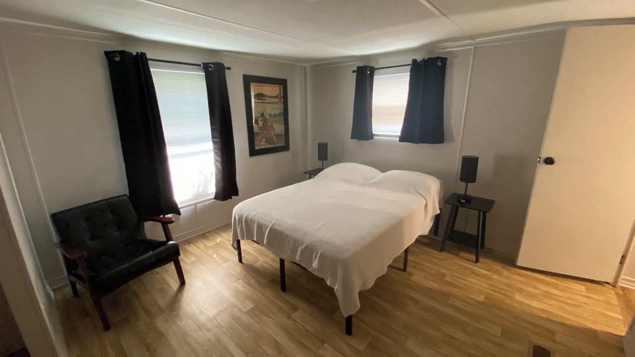 Photo of Bedroom in Sand Springs