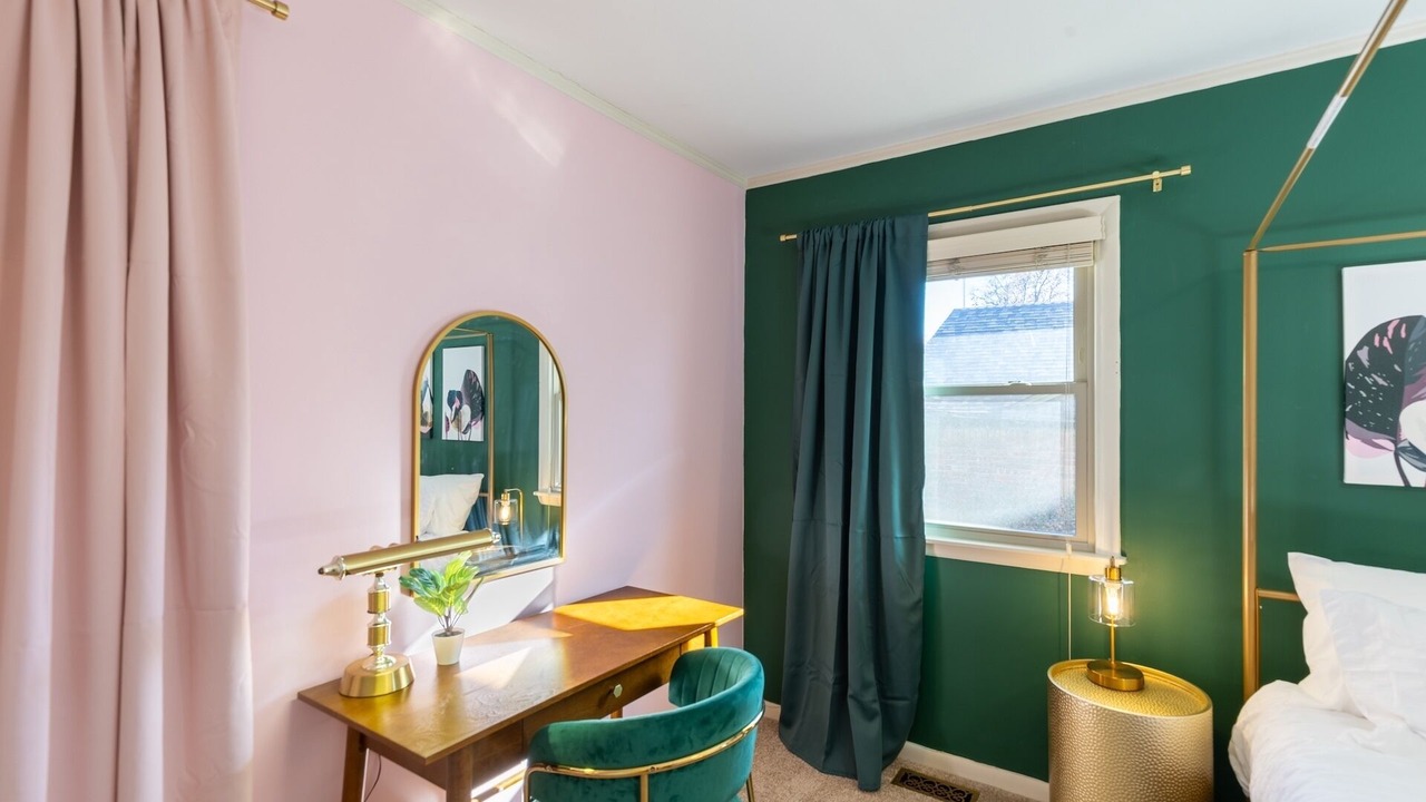 Photo of Bedroom in Tulsa