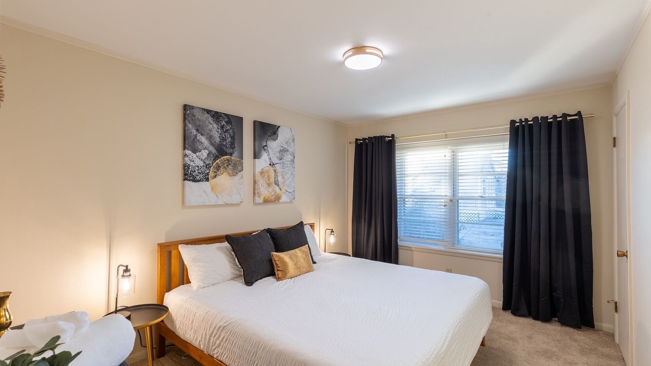 Photo of Bedroom in Tulsa