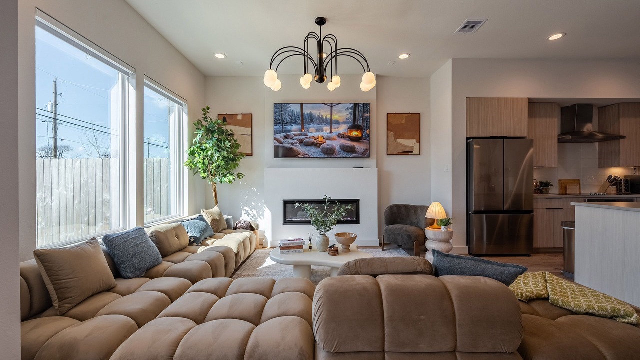 Photo of Livingroom in Greater East End
