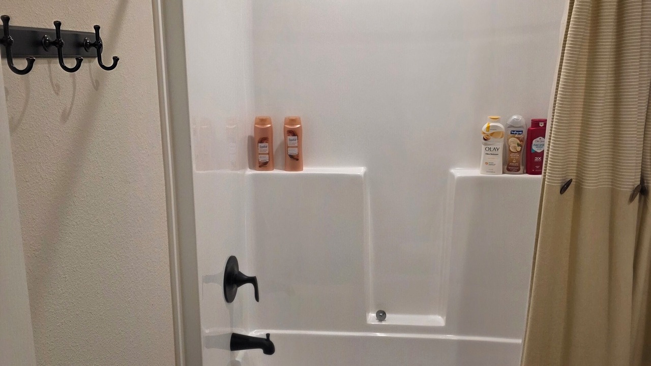 Photo of Bathroom in Negreet