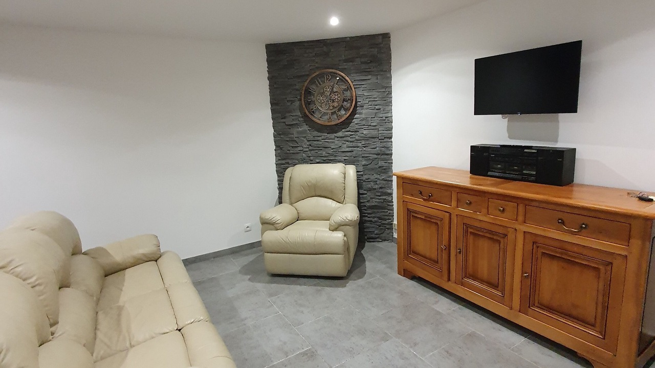 Photo of Livingroom in Fumay