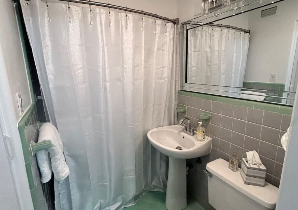 Photo of Bathroom in Jungle Terrace