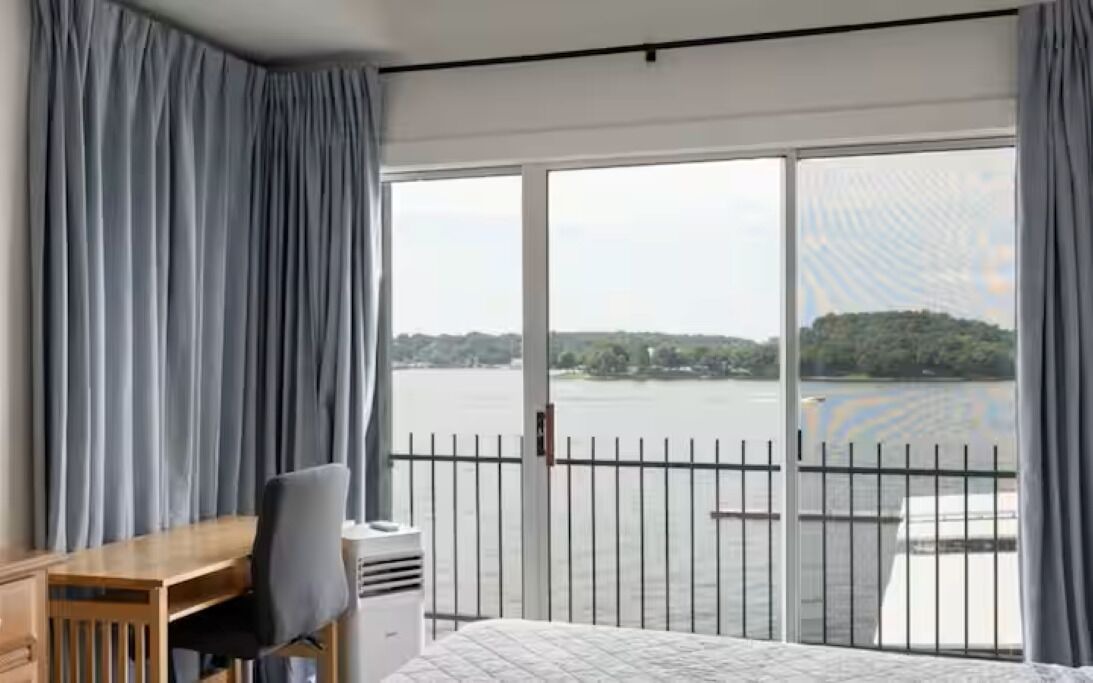 Photo of Bedroom in Lakeland