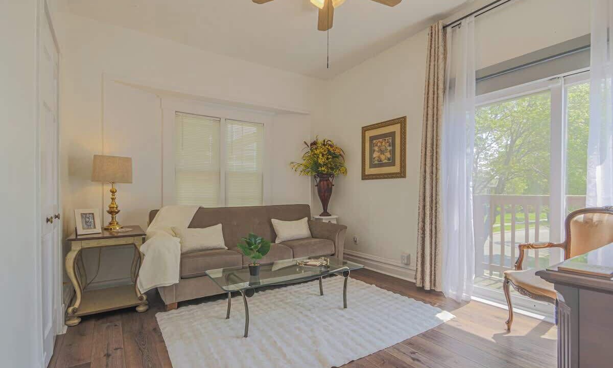 Photo of Bedroom in Forest Park