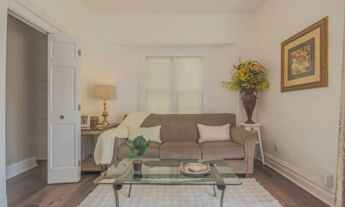 Photo of Bedroom in Forest Park