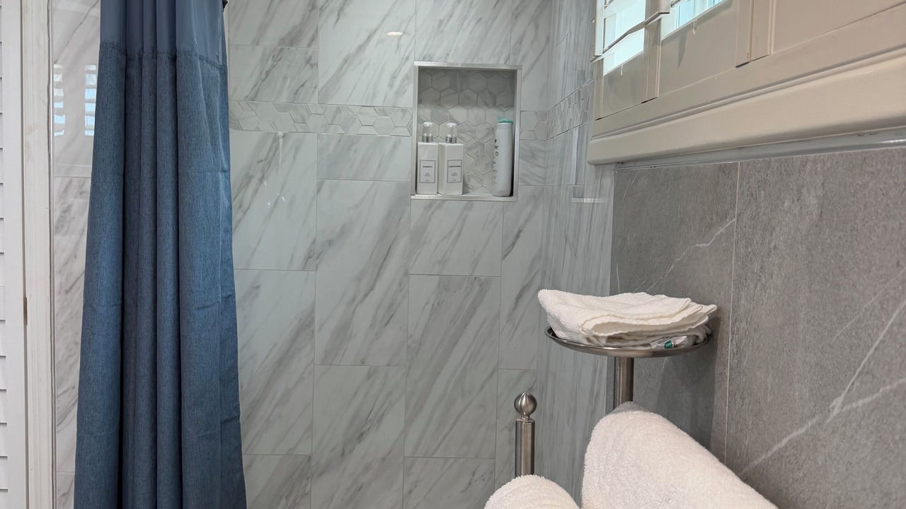 Photo of Bathroom in Bay Isle