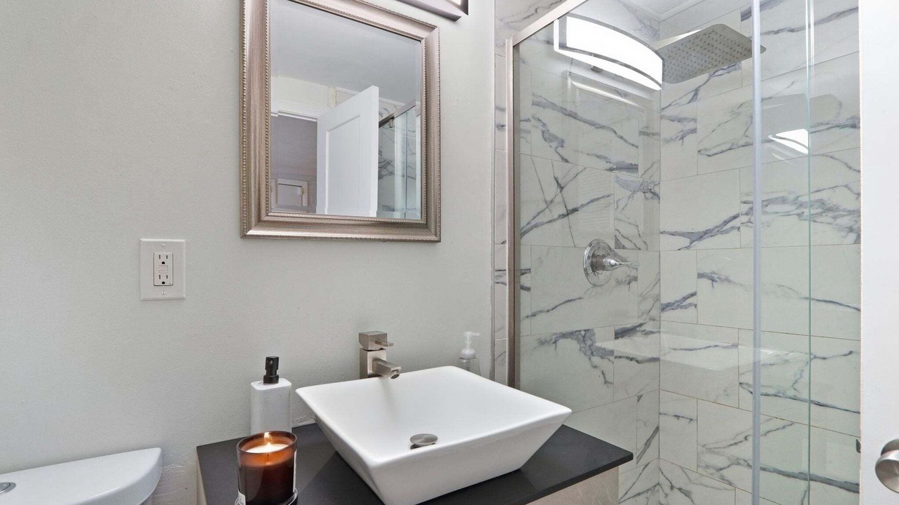 Photo of Bathroom in Maple Hill