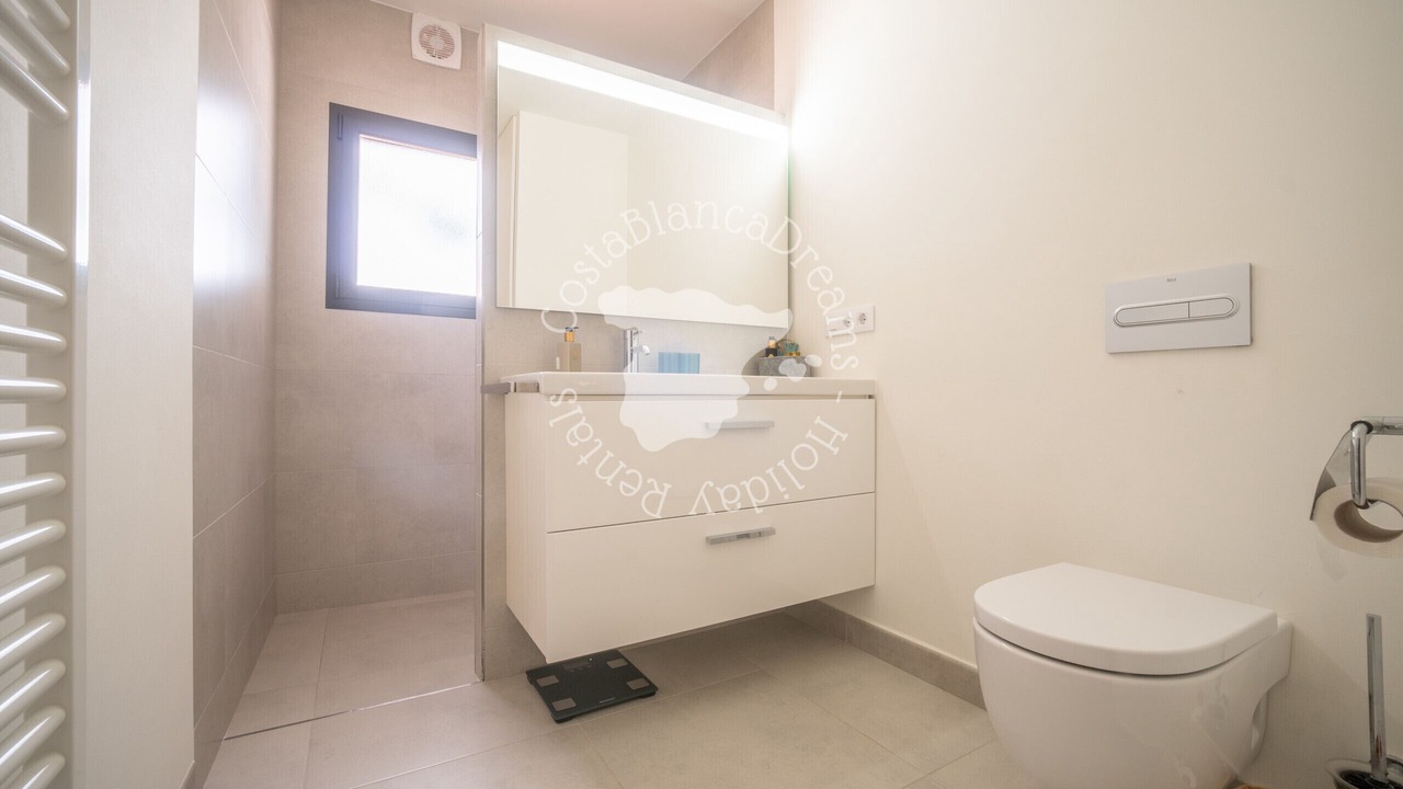 Photo of Bathroom in Arnella