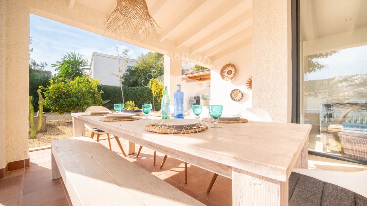 Photo of Outdoor in Arnella