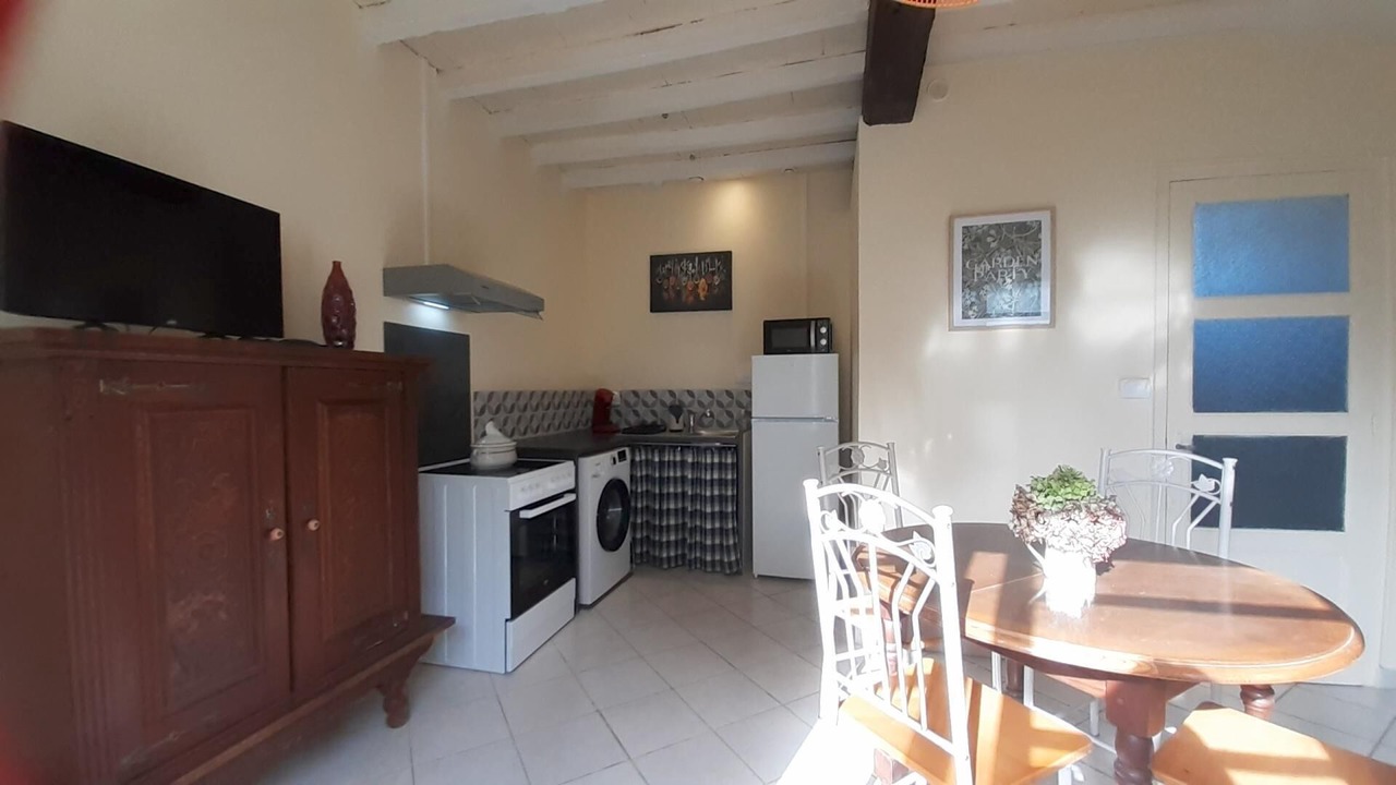 Photo of Kitchen in Monget