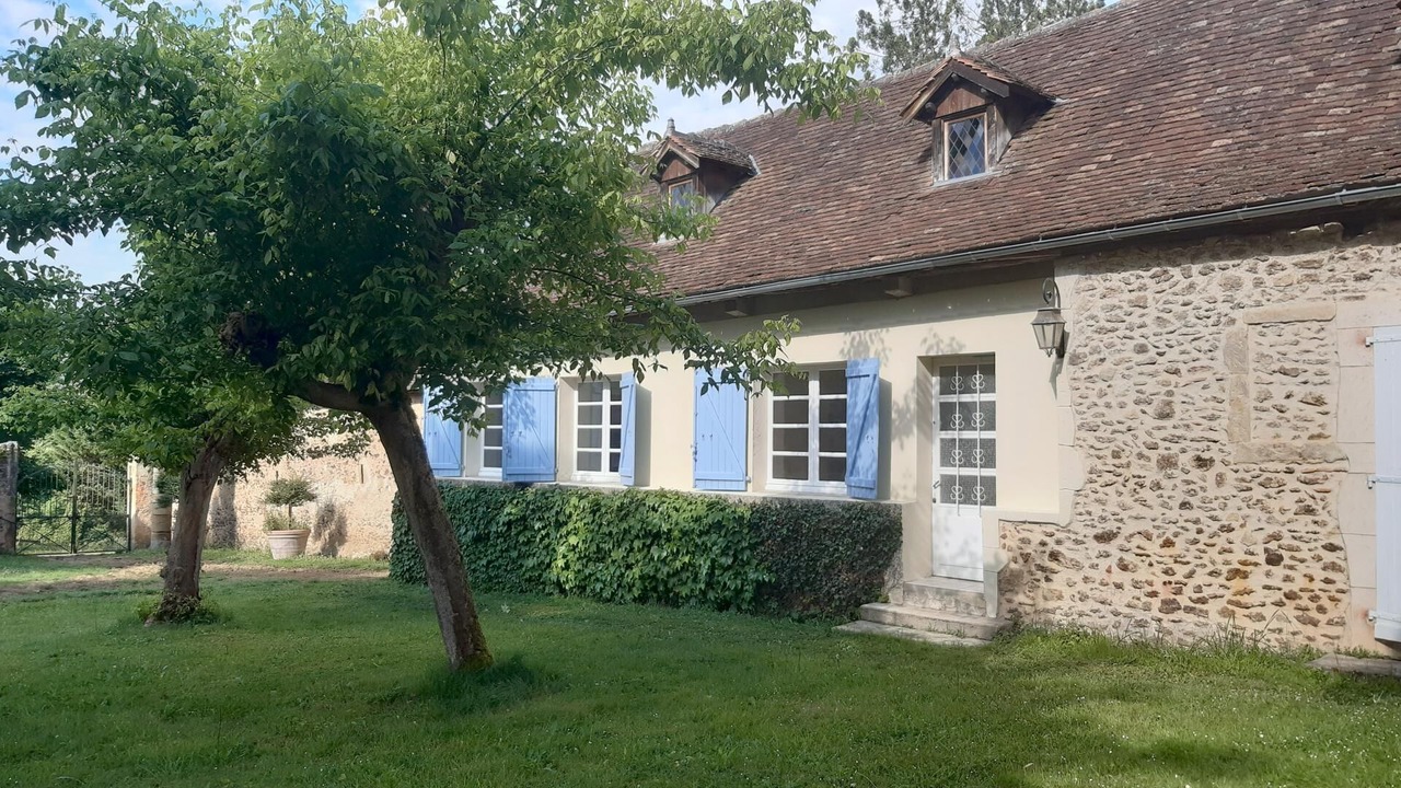 Photo of Outdoor in Monget