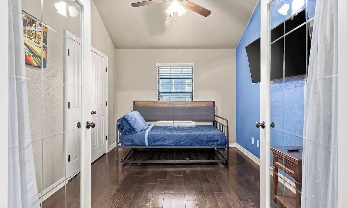 Photo of Bedroom in Killeen