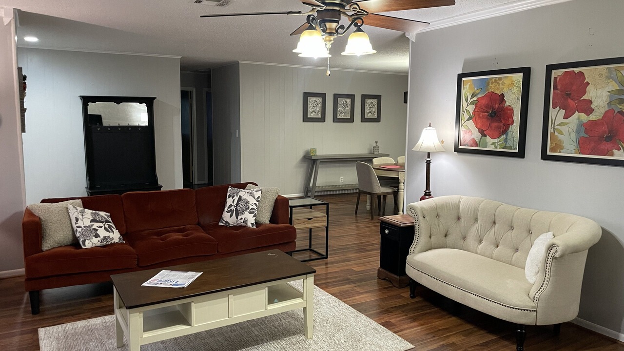 Photo of Livingroom in Waller