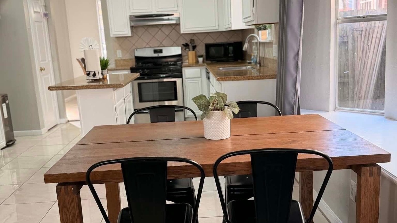 Photo of Kitchen in Clodine