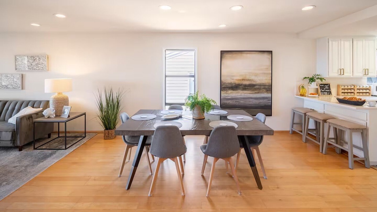Photo of Others in Del Mar Heights