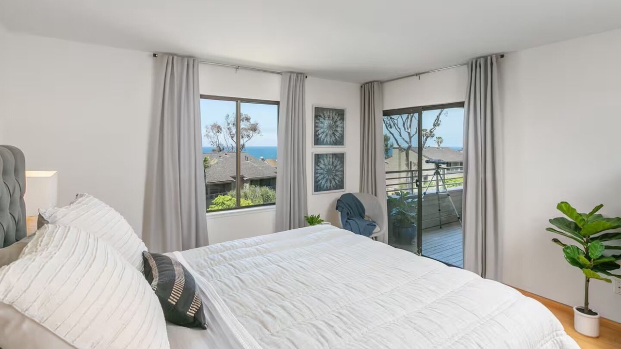 Photo of Bedroom in Del Mar Heights