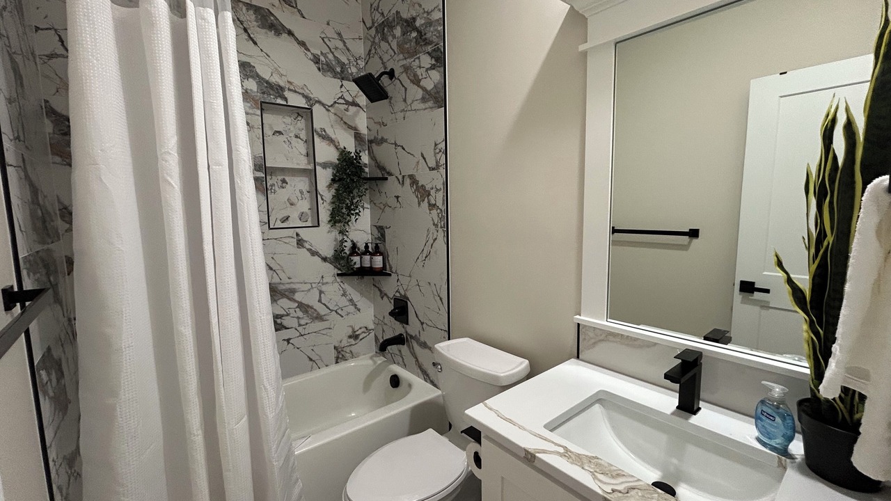 Photo of Bathroom in Grandview