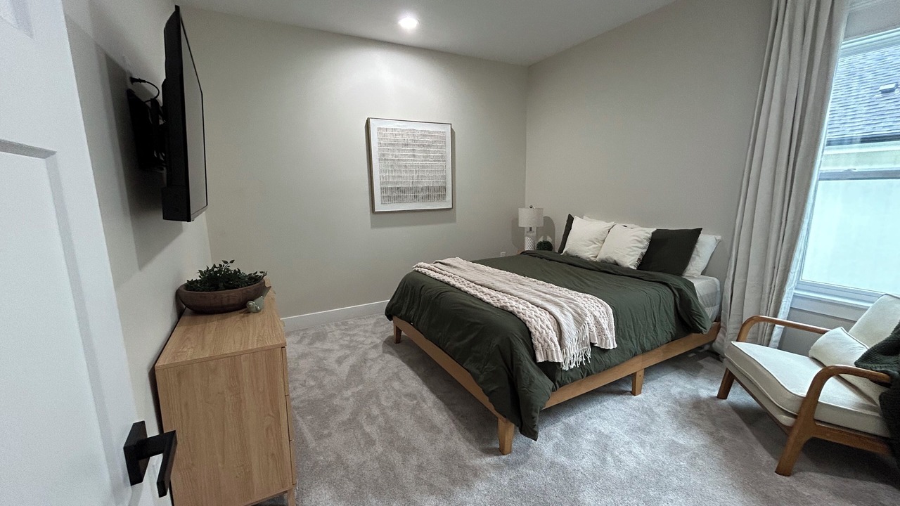 Photo of Bedroom in Grandview