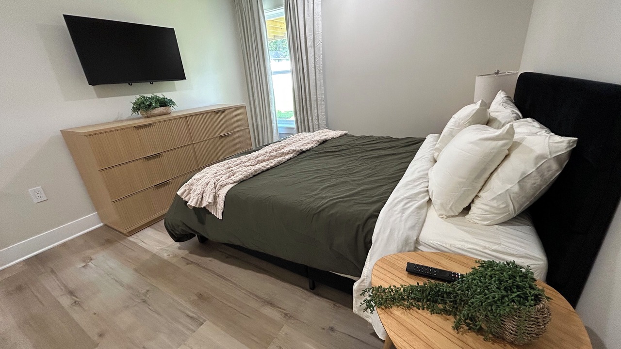 Photo of Bedroom in Grandview