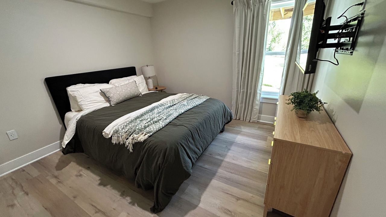 Photo of Bedroom in Grandview